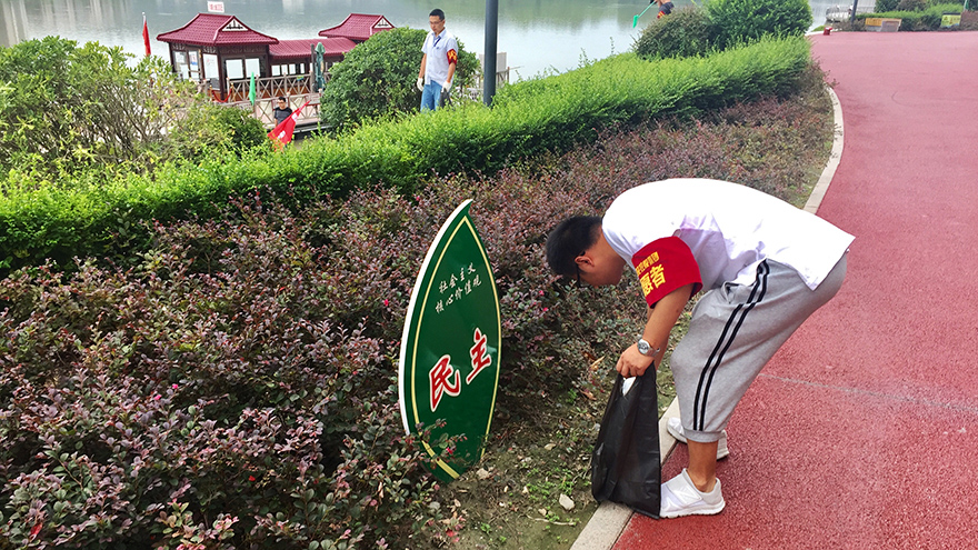 ����������������������ԸЧ�� (3)