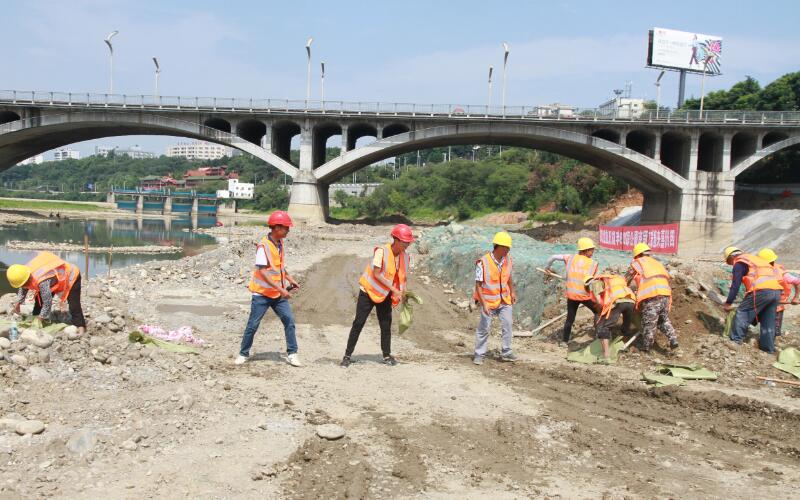 QQ��ͼ20190617180012