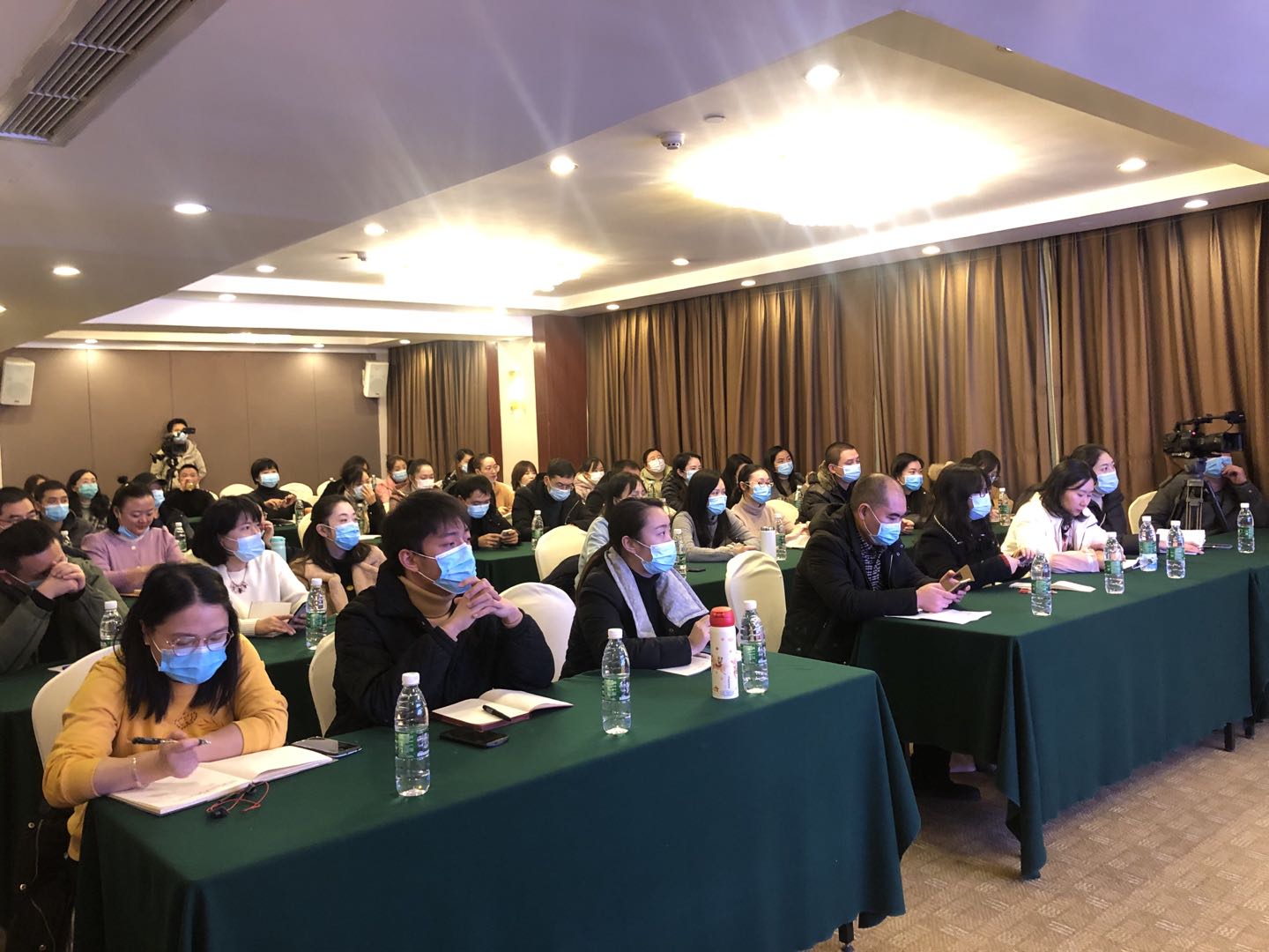 ΢��ͼƬ_20201211112604