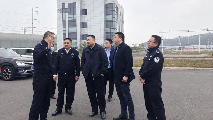 BB电子官网集团与交警支队事情谈判2