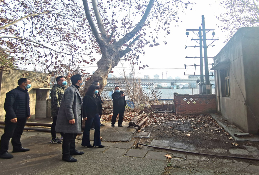 ͼƬ2����˾��֧����ǡ����³���ƽ���Ӷ�ĥ������ջ�ʲ������徲���_����