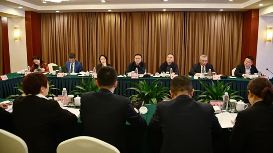 �㱨��_����