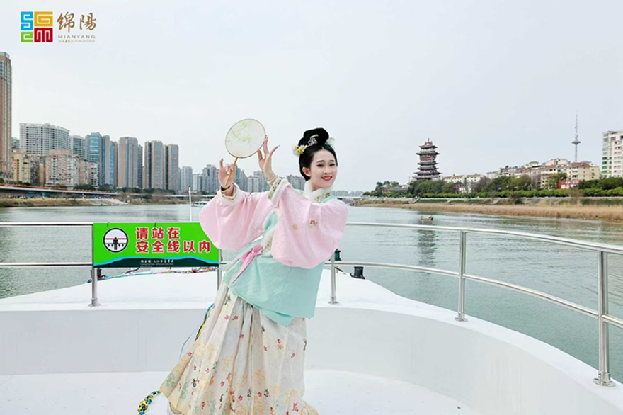 ΢��ͼƬ_20250210160701